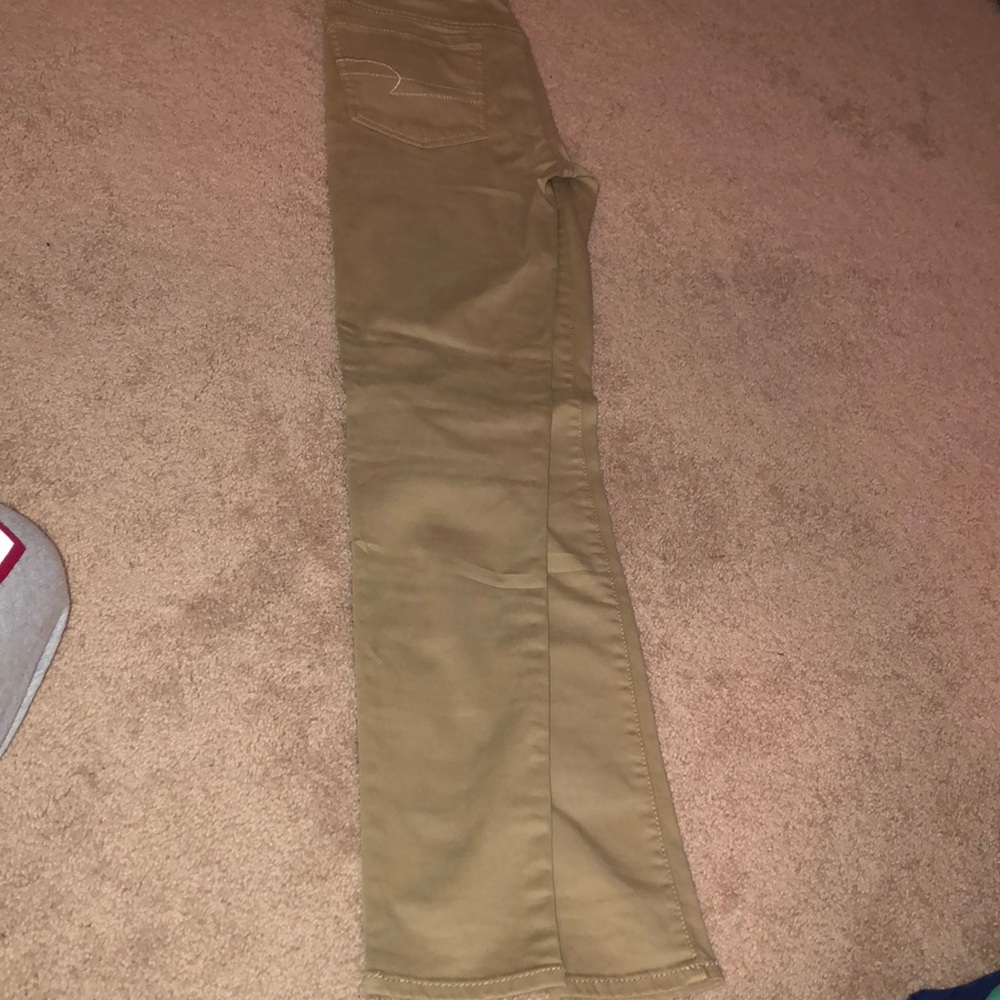 Skinny khaki jeans